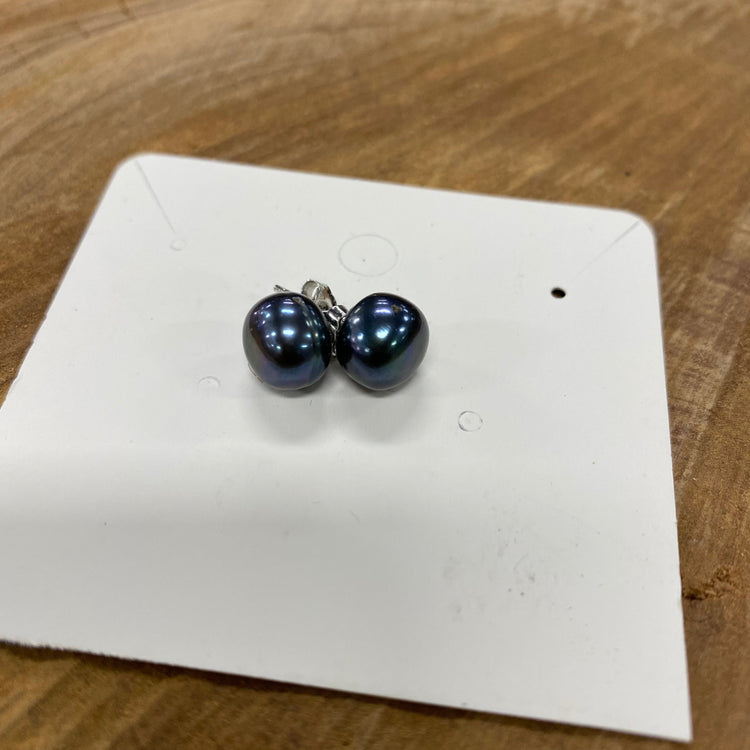Black Pearl Earrings